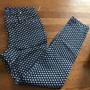 Old navy pixie pant.